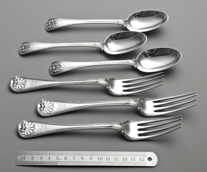 Rare Military Shell Pattern Flatware (3 Tableforks, 3 Dessertspoons) - Old English Military Thread & Shell