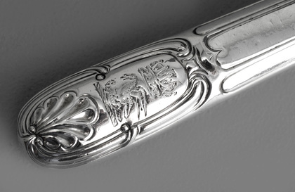 Georgian Silver Table Knives by Moses Brent (Set of 6) - Fiddle Thread & Shell Pattern - Earl of Onslow