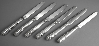 Georgian Silver Table Knives by Moses Brent (Set of 6) - Fiddle Thread & Shell Pattern - Earl of Onslow