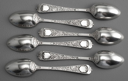 Victorian Silver Private Pattern Halberd Teaspoons (set of 6) and Sugartongs - Elkington - Tudor Men & Women