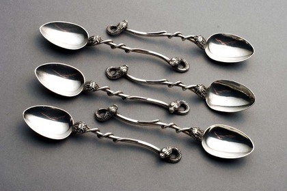 Medusa Snake Silver Teaspoon set (6)