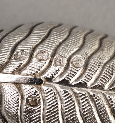 18th Century Naturalistic Veined Leaf Silver Caddy Spoon - Joseph Taylor